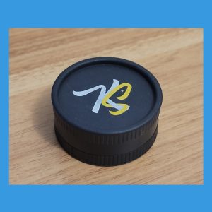 Mini 2 pieces herb grinder - Made with recycled hemp material