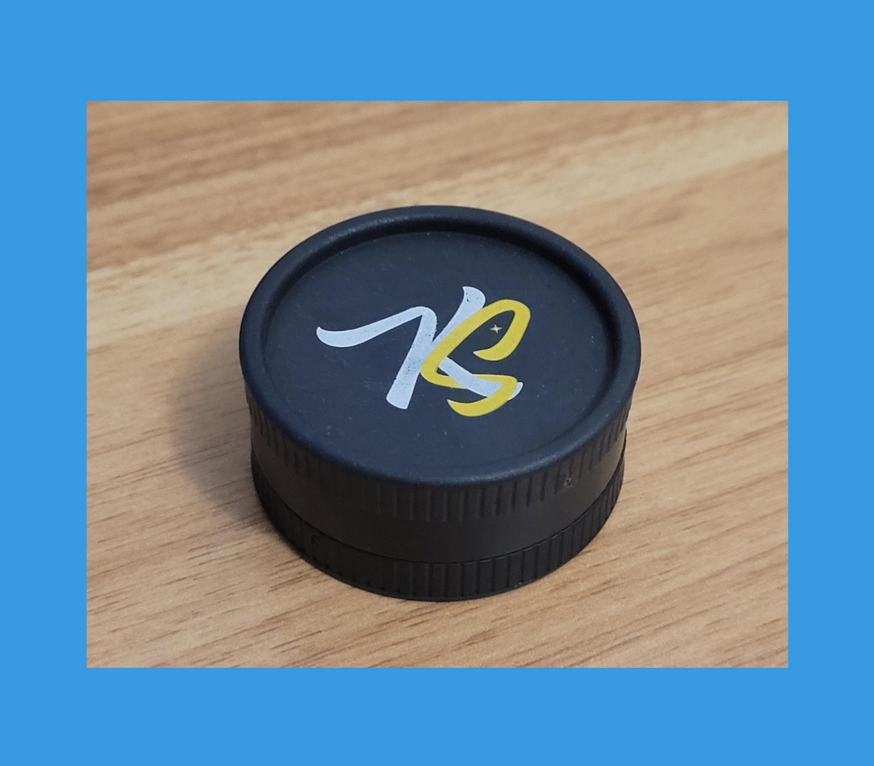 Mini 2 pieces herb grinder - Made with recycled hemp material
