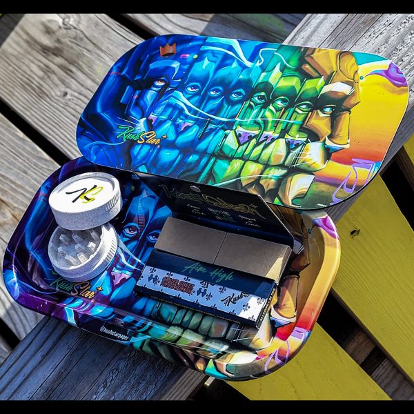 Essential Rolling Kit - Smell proof & lockable pouch with grinder, rolling paper and tray + lid - Image 9