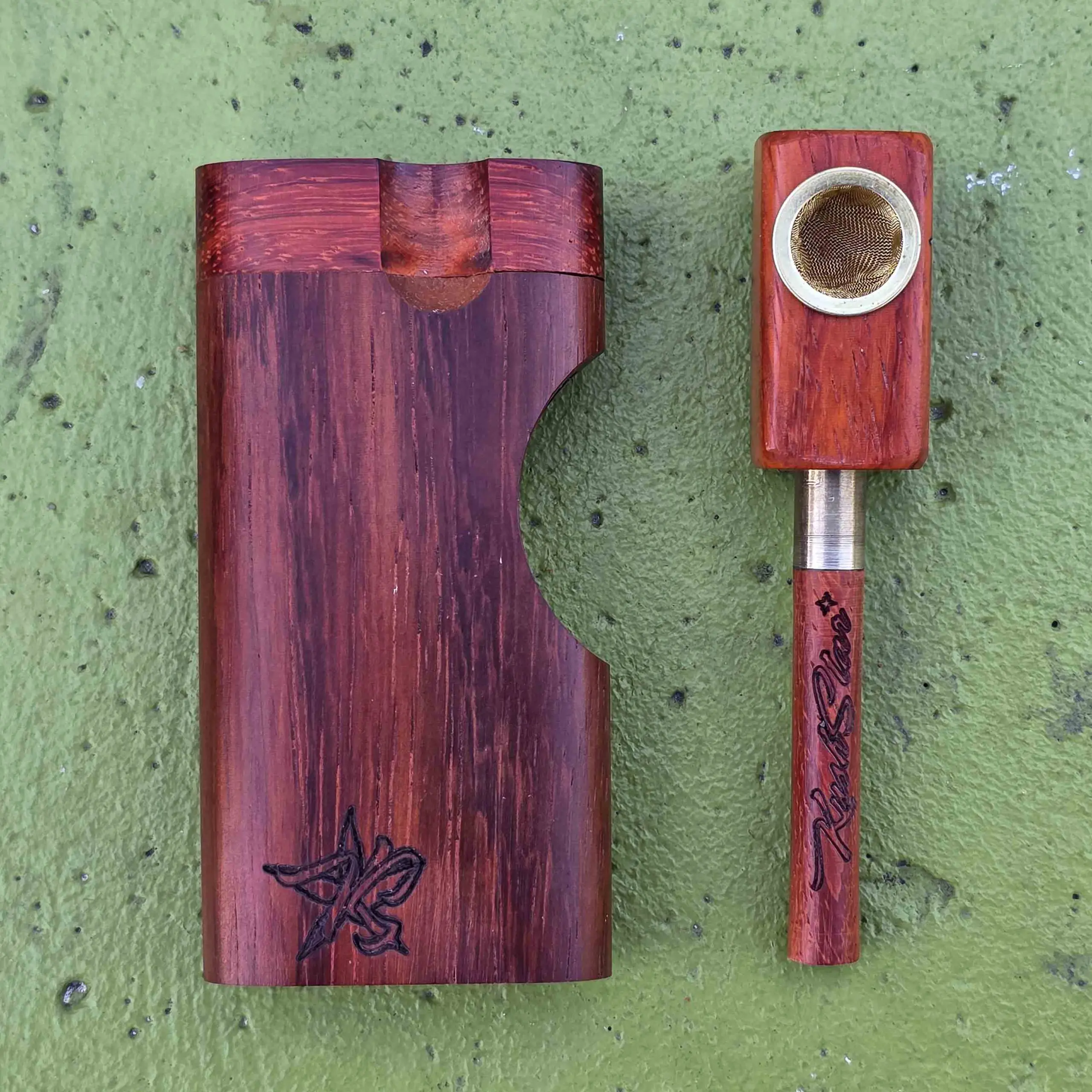 Deluxe Dogout - One hitter made from exotic wood with pipe adapter - Image 6