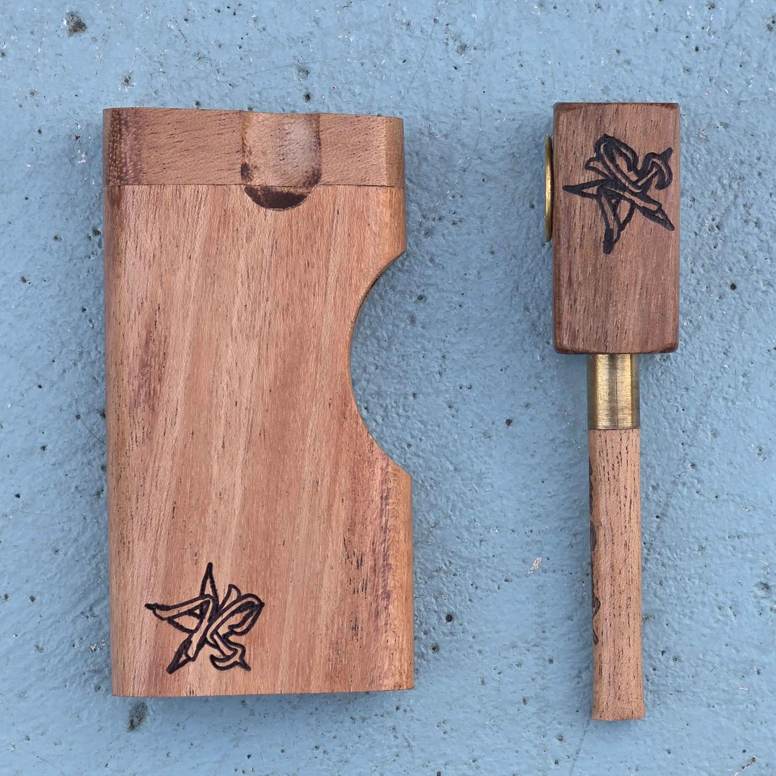 Deluxe Dogout - One hitter made from exotic wood with pipe adapter - Image 10