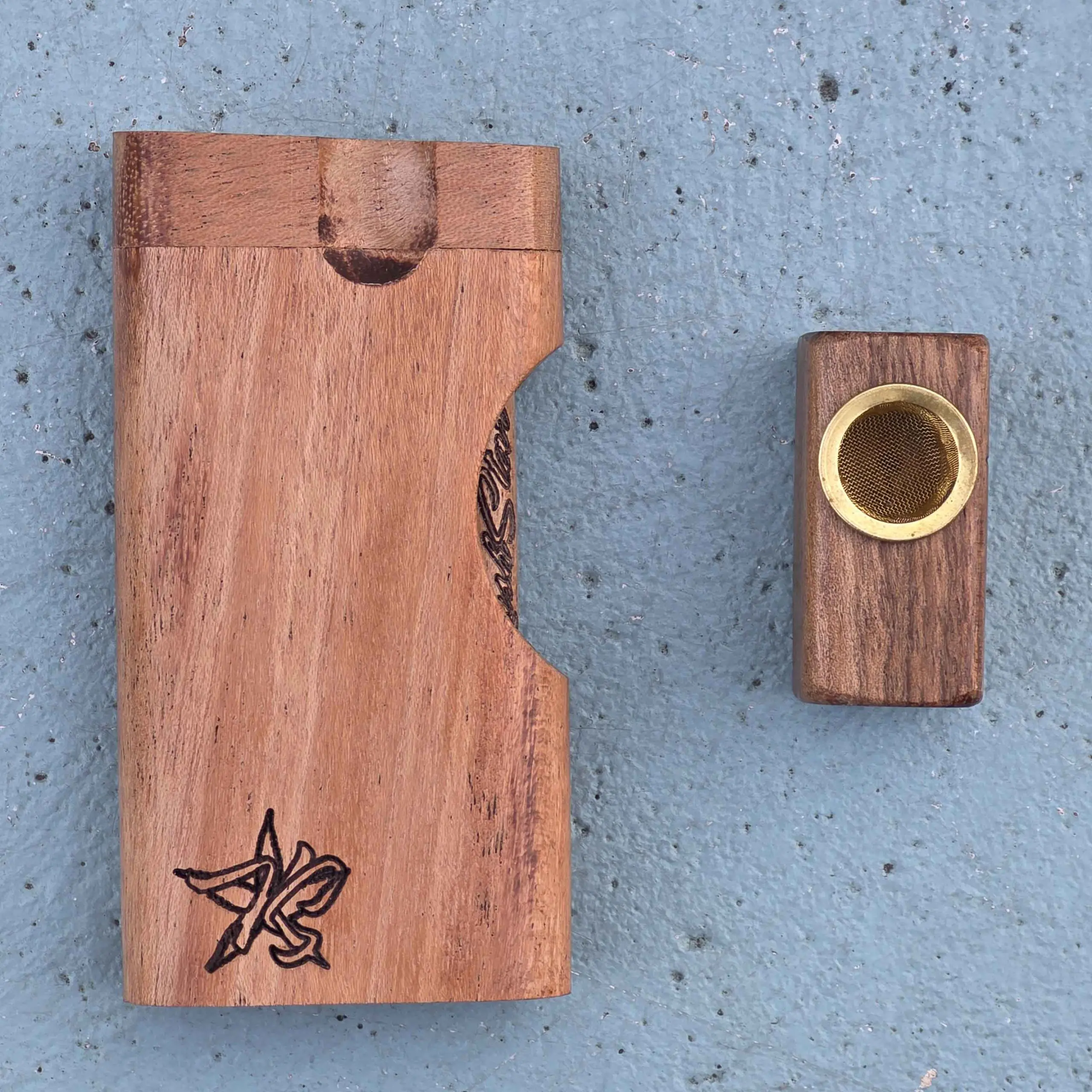 Deluxe Dogout - One hitter made from exotic wood with pipe adapter - Image 3