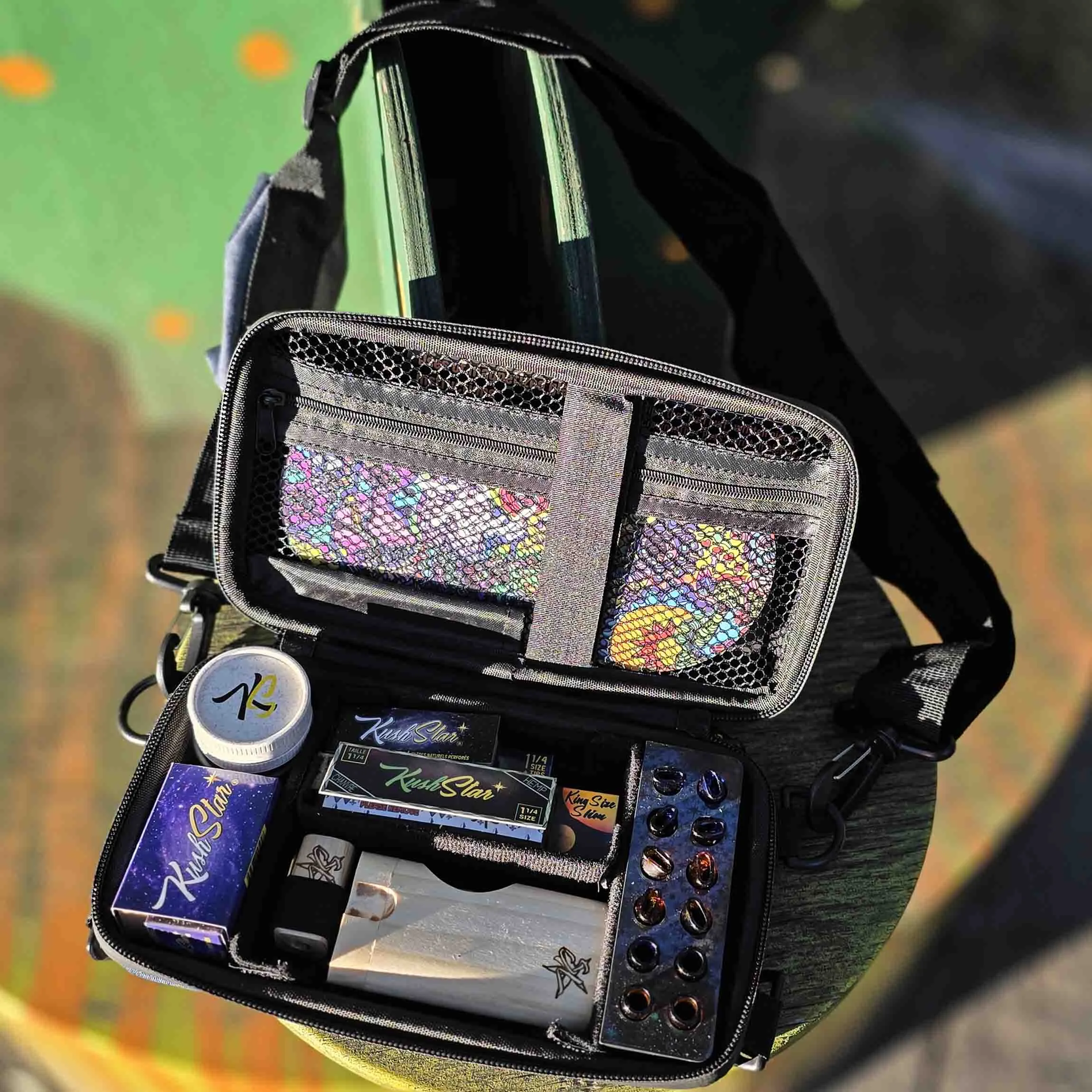 Deluxe Rolling Kit: Smell Proof Lockable Travel Pouch with Grinder and Paper Roll - Image 3